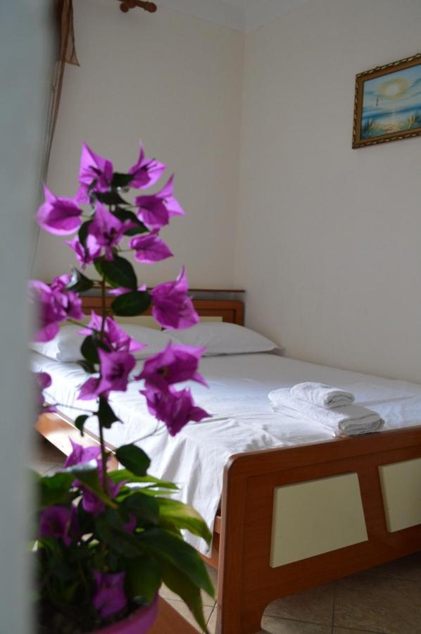 Hotel Ridal Vlorë Exteriér fotografie
